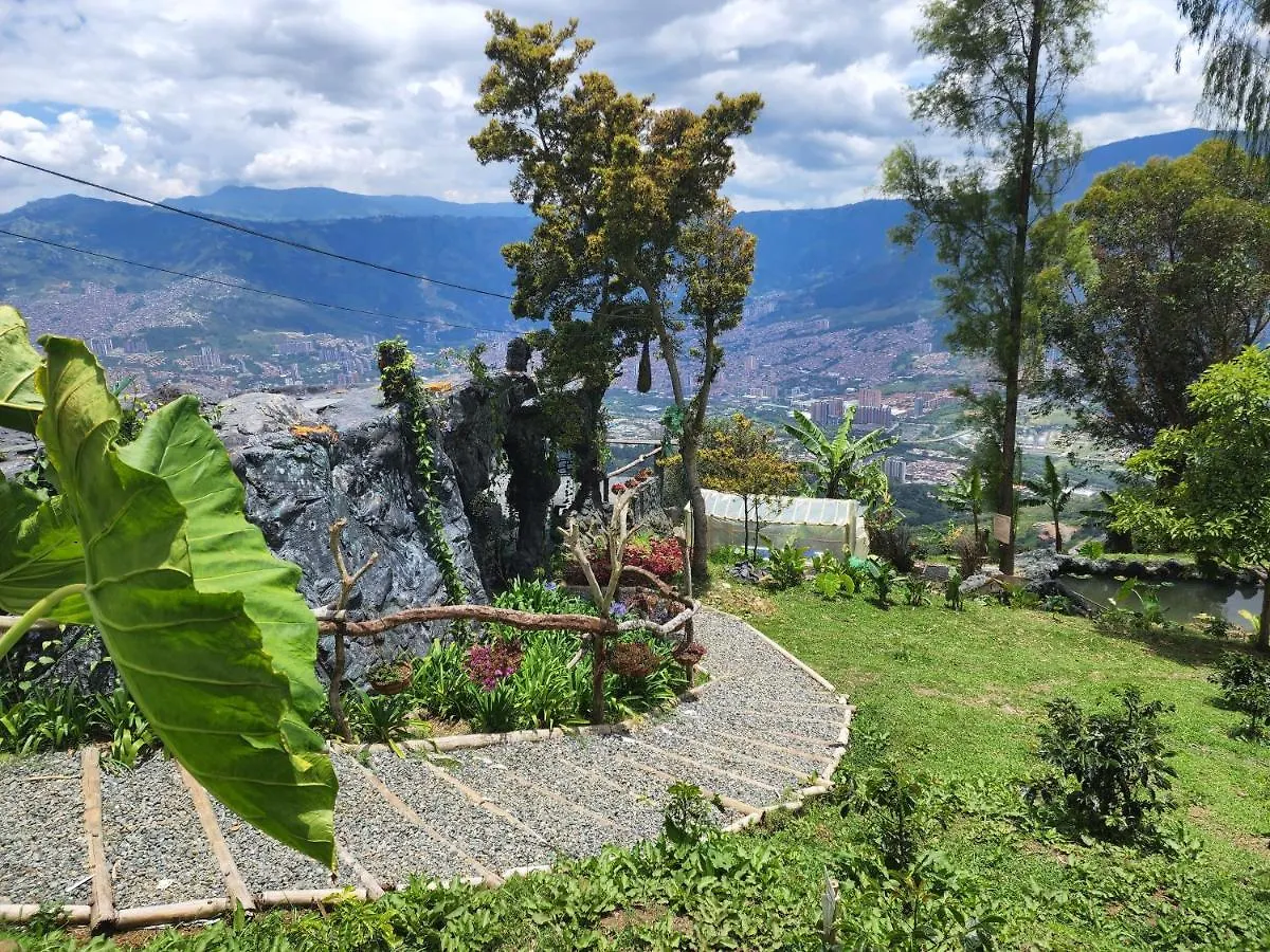 Glamping Spa & Coffee Tour Medellin