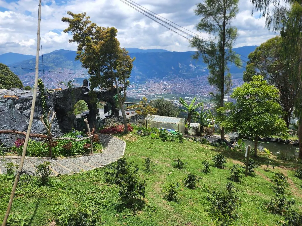 Glamping Spa & Coffee Tour Medellin