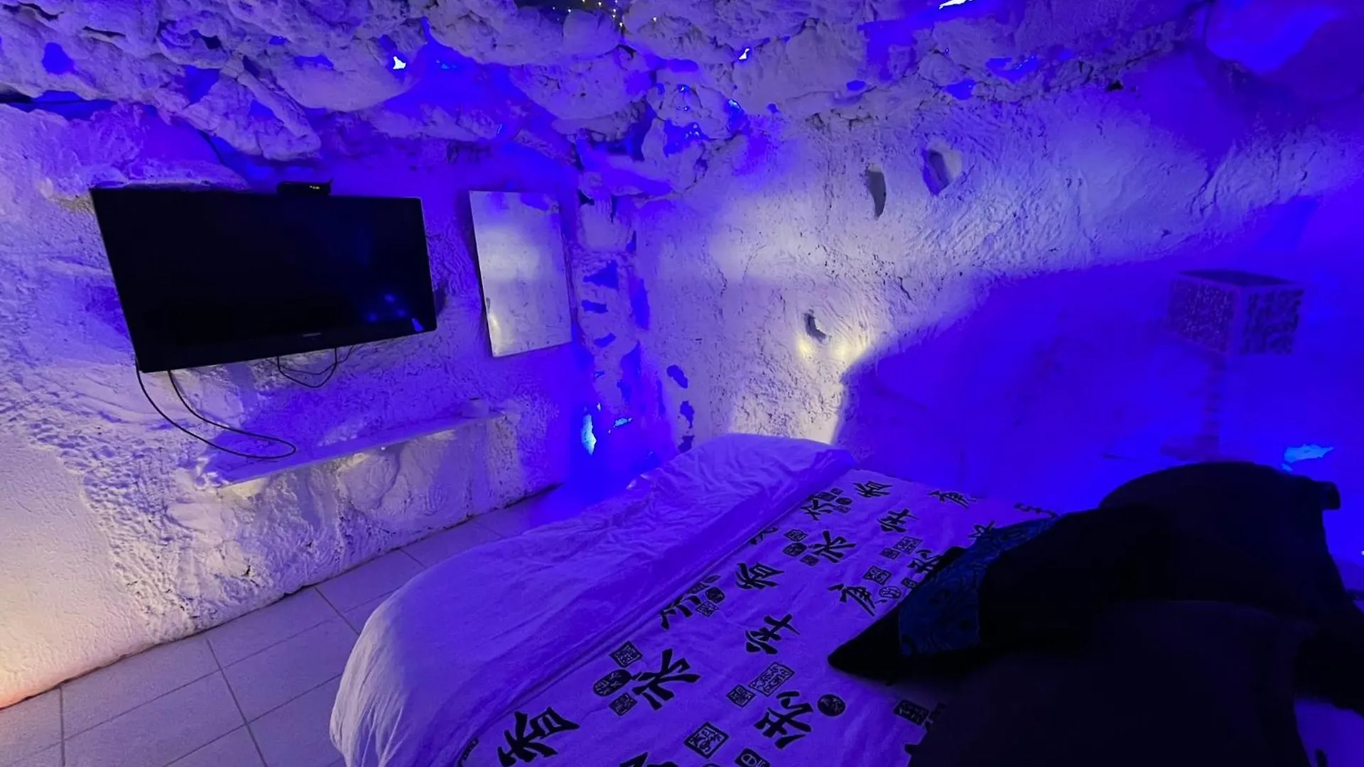 Luxury tent Glamping Spa & Coffee Tour Medellin